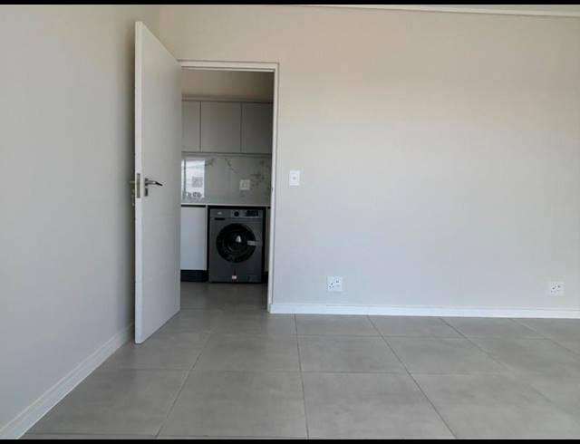 1 BEDROOM PROPERTY TO RENT IN SANDOWN
